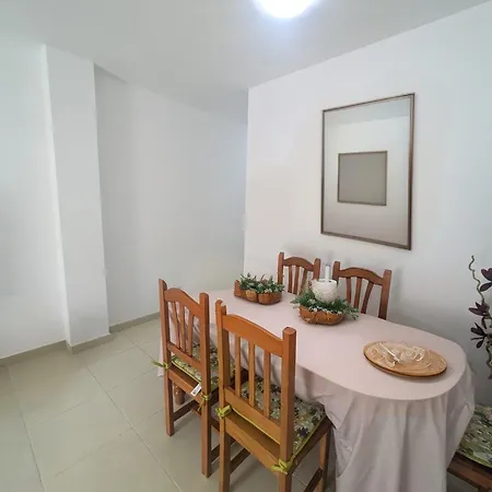 Happy & Sunny Tenerife South Апартаменты Сан-Исидро